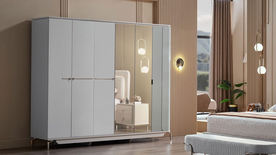 Estella 6-türiger Kleiderschrank