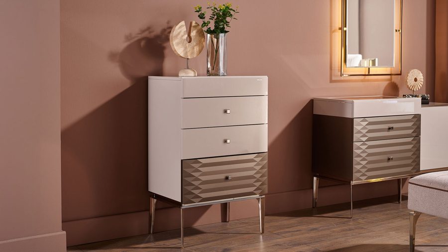Loria Kommode