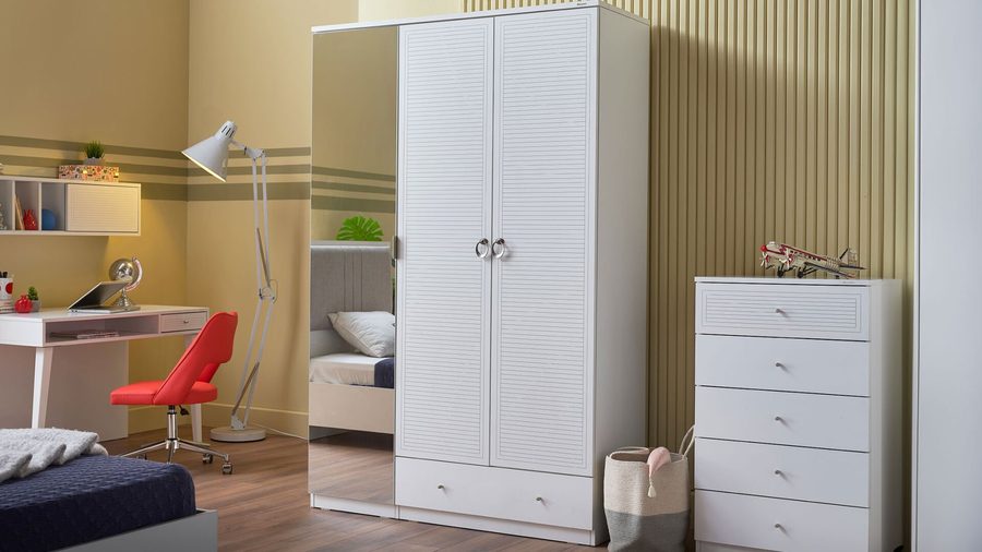 Majer 3-türiger Kleiderschrank