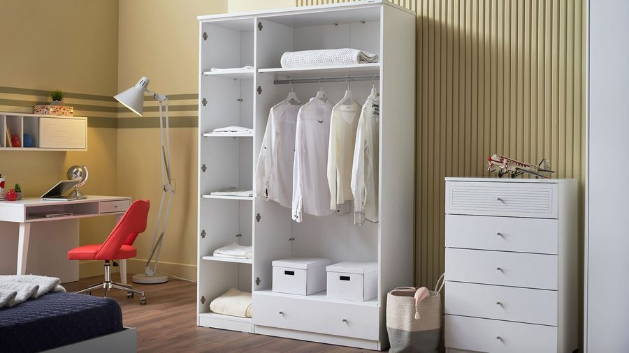 Majer 3-türiger Kleiderschrank