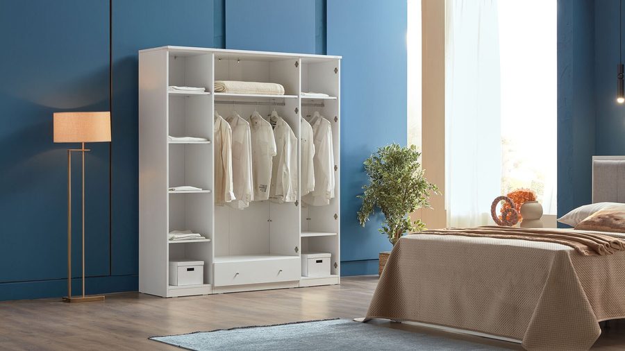 Majer 4-türiger Kleiderschrank