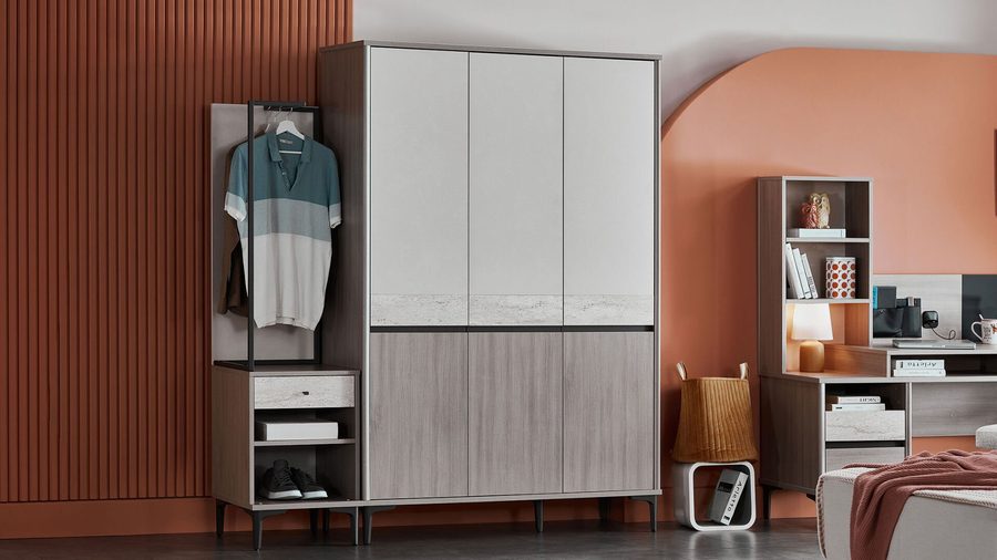 Mona 3-türiger Kleiderschrank