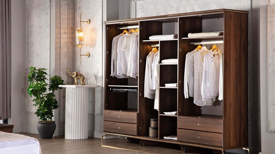 Montego 6-türiger Kleiderschrank