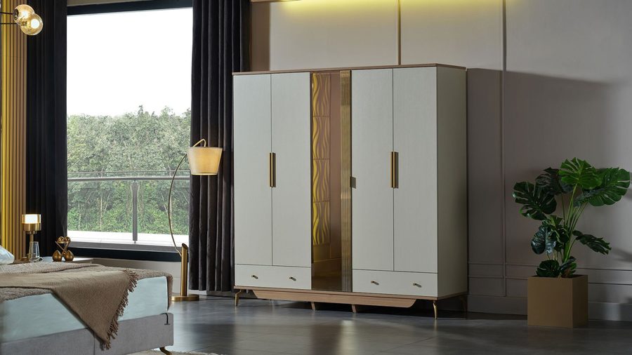 Montella 5-türiger Kleiderschrank