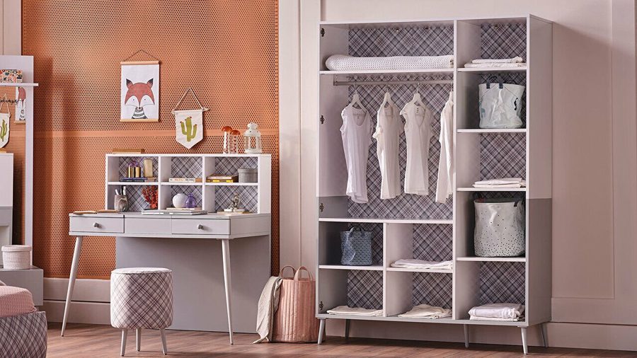 Selina 3-türiger Kleiderschrank