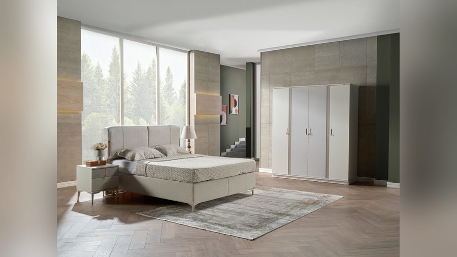 Alya 4-türiger Kleiderschrank