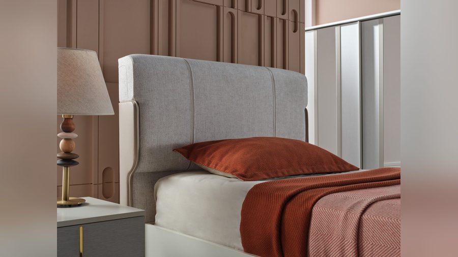 Alya Jugendzimmer Kopfteil