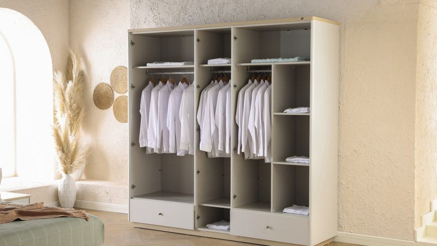Borneo 5-türiger Kleiderschrank