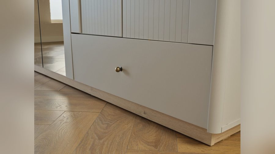 Borneo 6 -türig Schrank