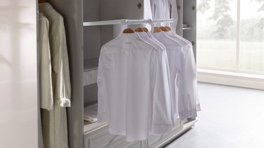 Briella 6-türiger Kleiderschrank