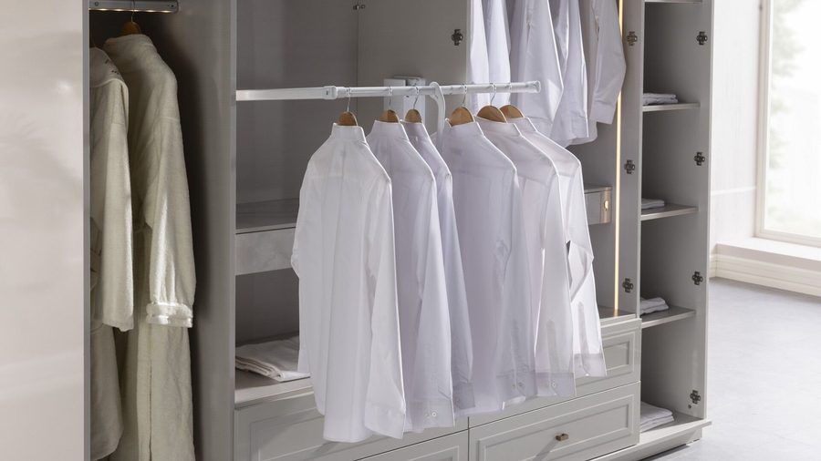 Briella Cam 6 -türig Schrank