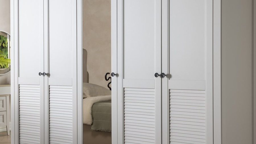 Fiona 5-türiger Kleiderschrank