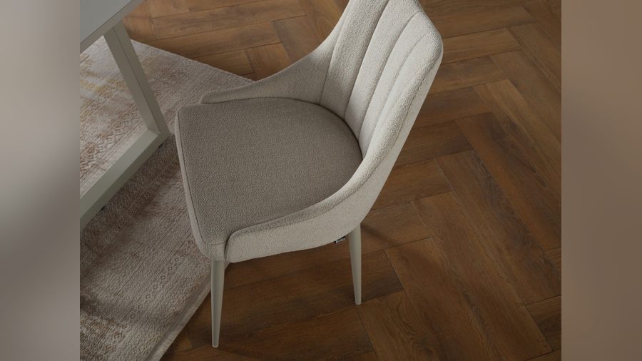 Fiona 8235 Stuhl