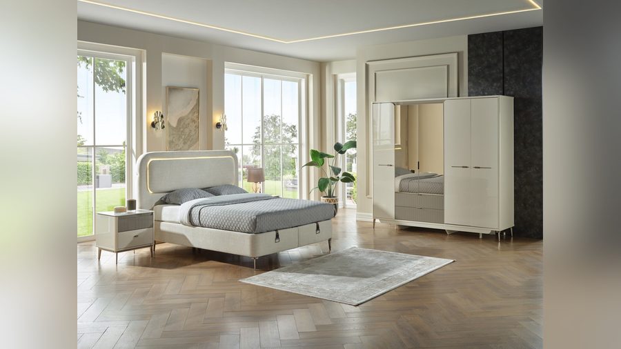 Lexus 5-türiger Kleiderschrank