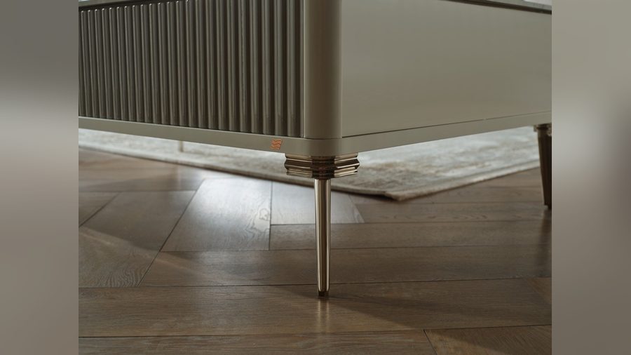 Lexus mit Schubladen Couchtisch