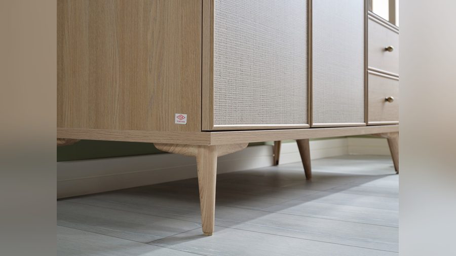 Mitra 3-türiger Kleiderschrank