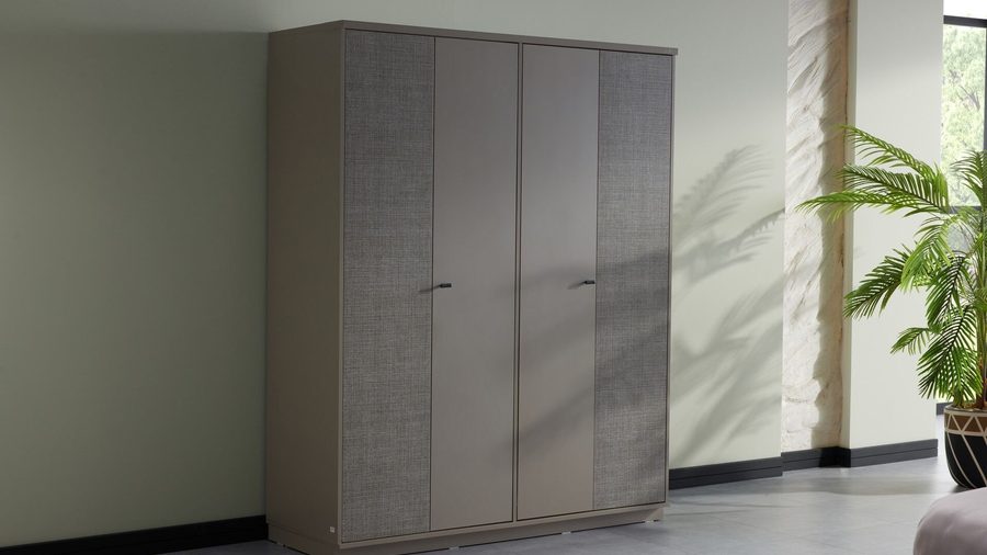 Truva 4-türiger Kleiderschrank
