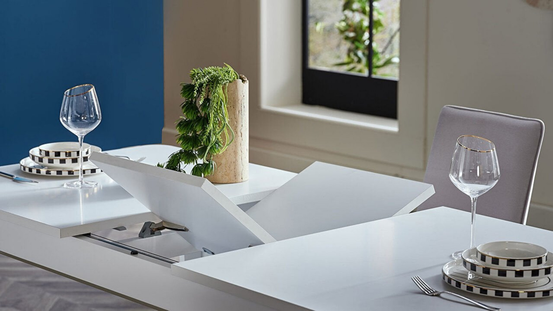 Majer Mini Esstisch, ausziehbar