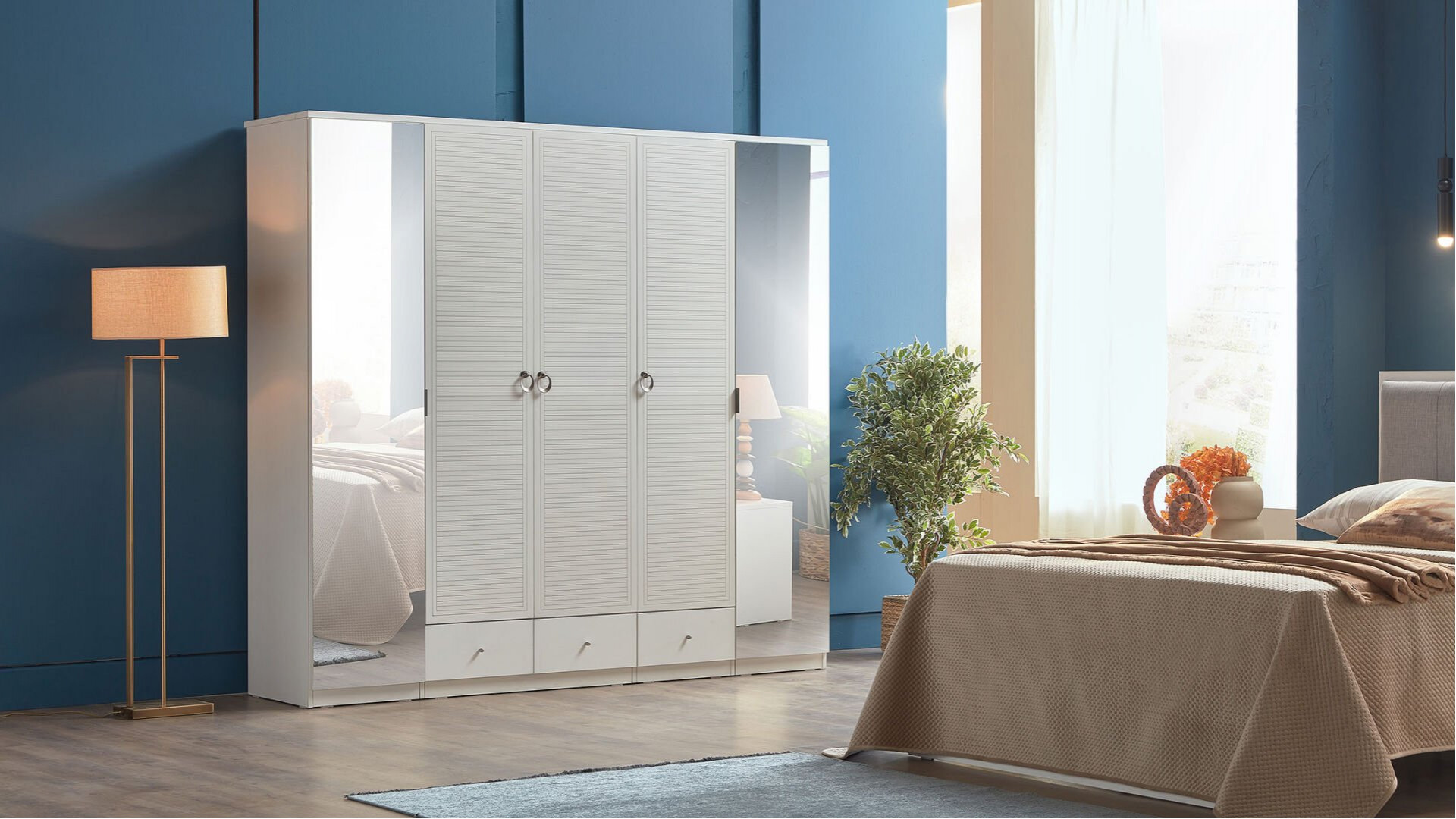 Majer 5-türiger Kleiderschrank