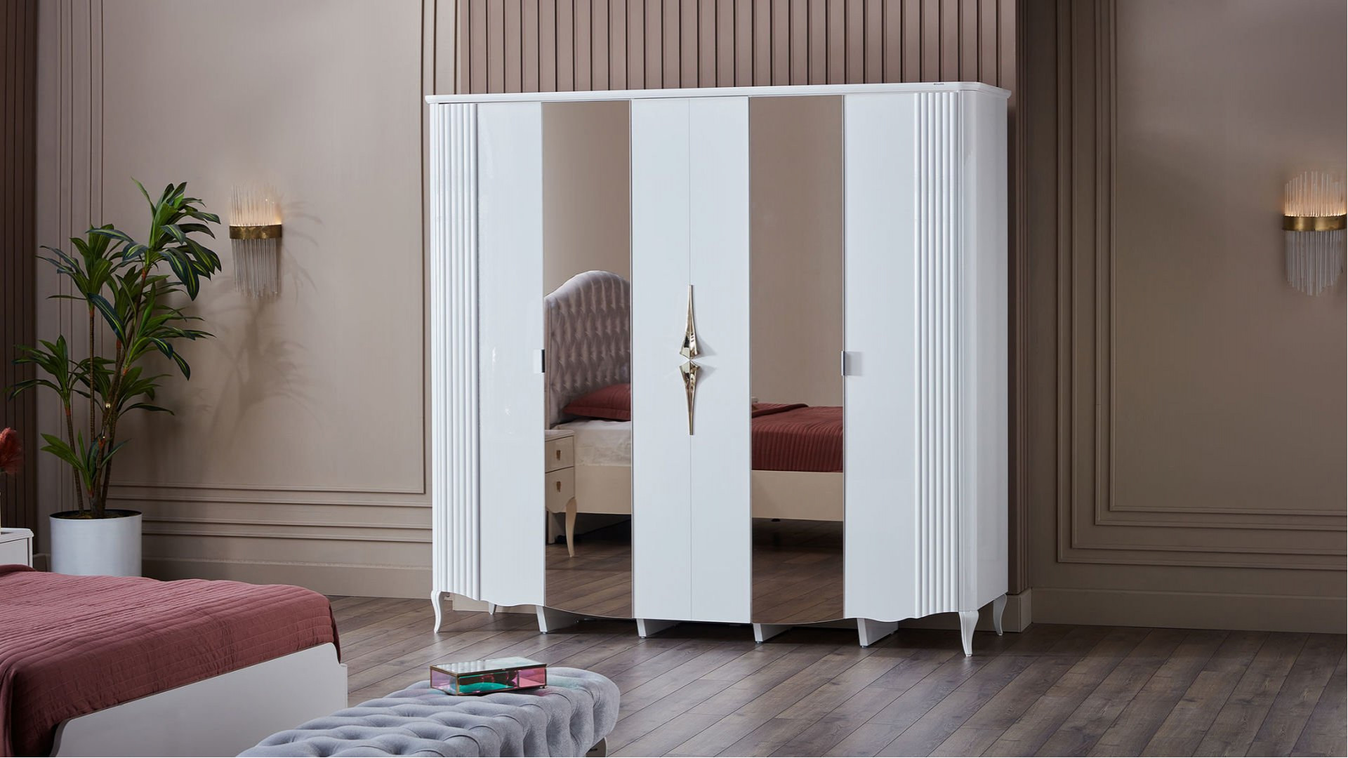 Victor 5-türiger Schrank