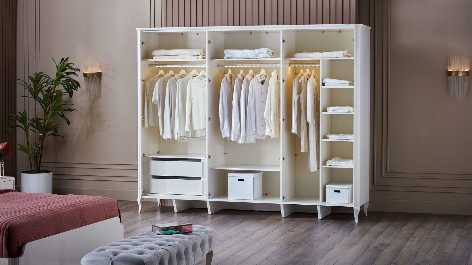 Victor 6-türiger Schrank