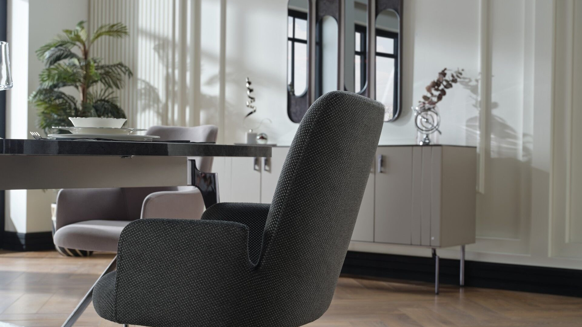 Alexa 8224 Stuhl Model 2