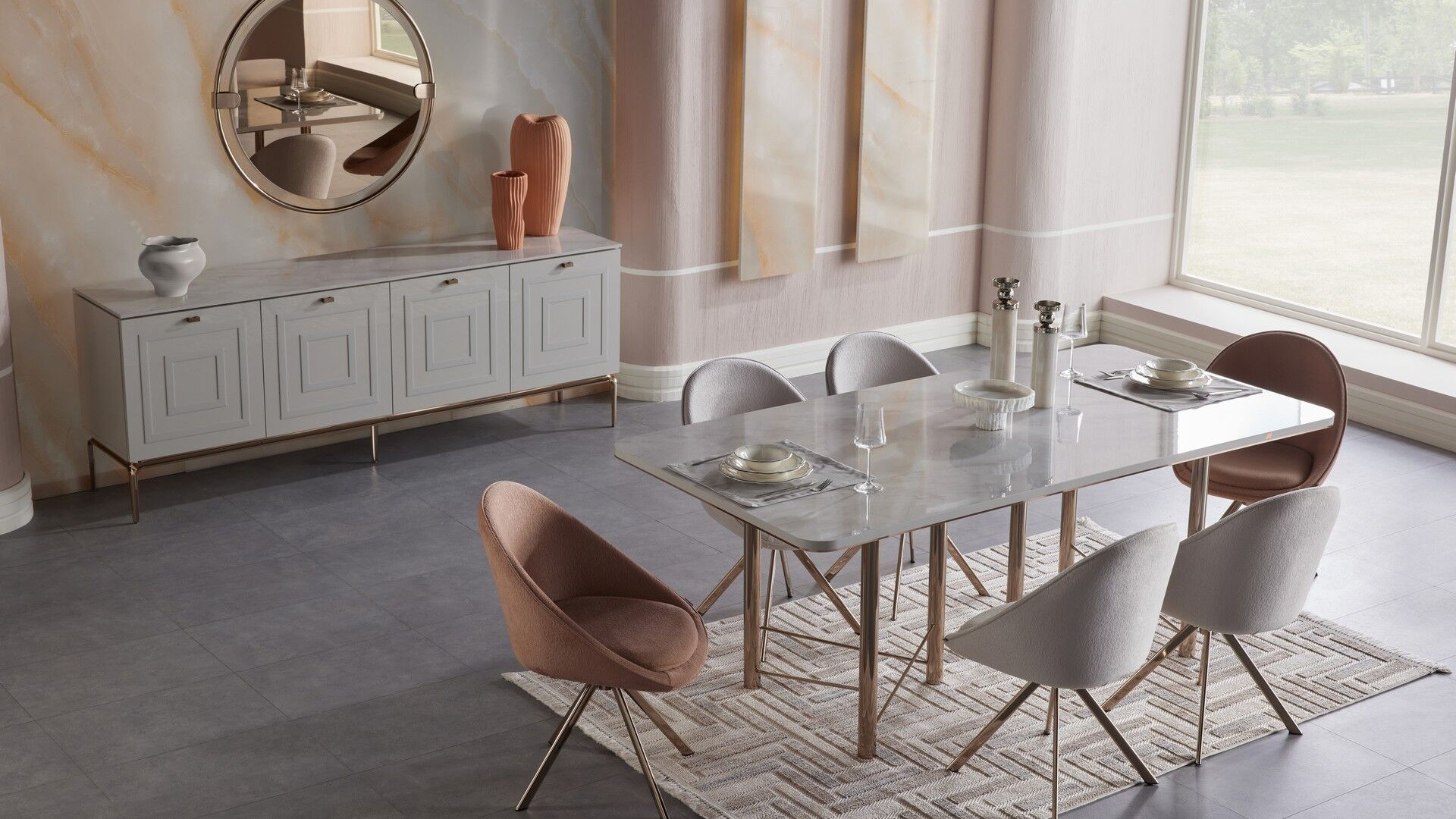 Briella Fester Tisch