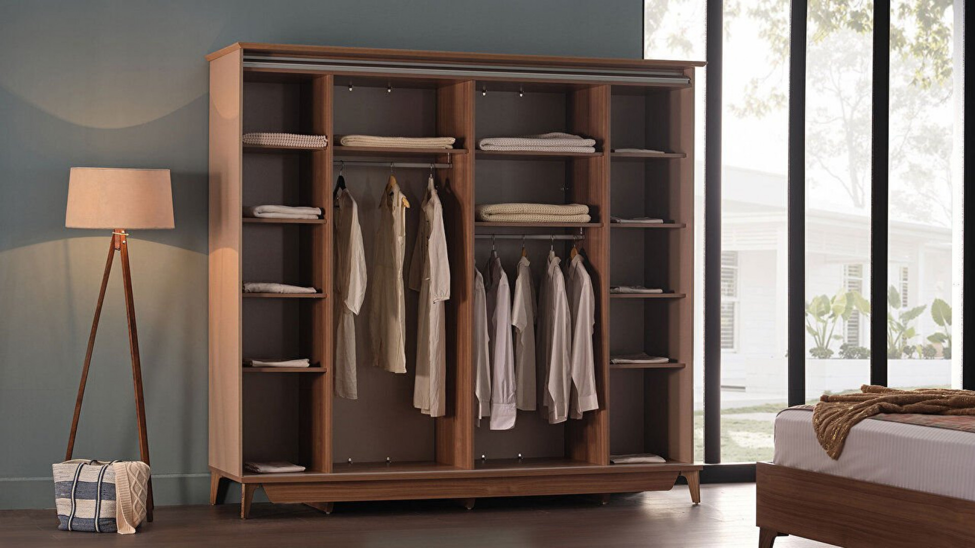 Alvis Schwebetürenschrank