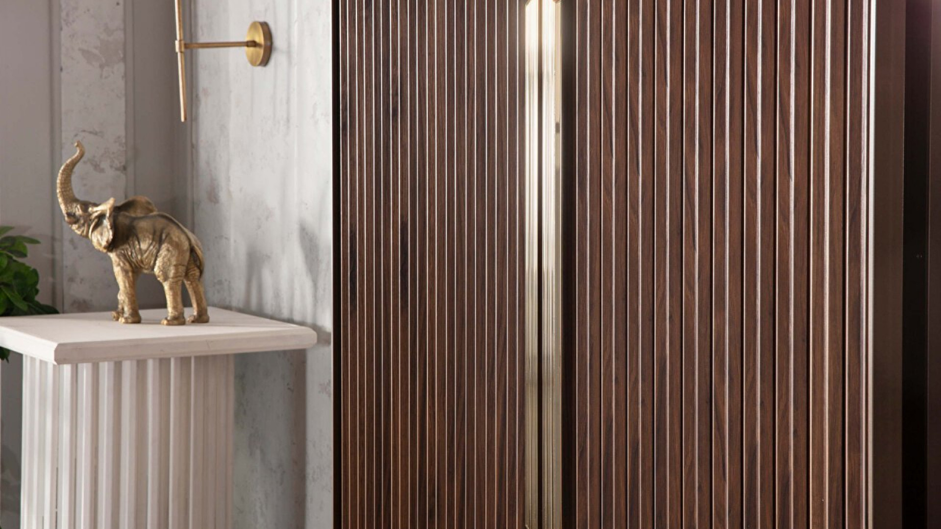 Montego 5-türiger Schrank