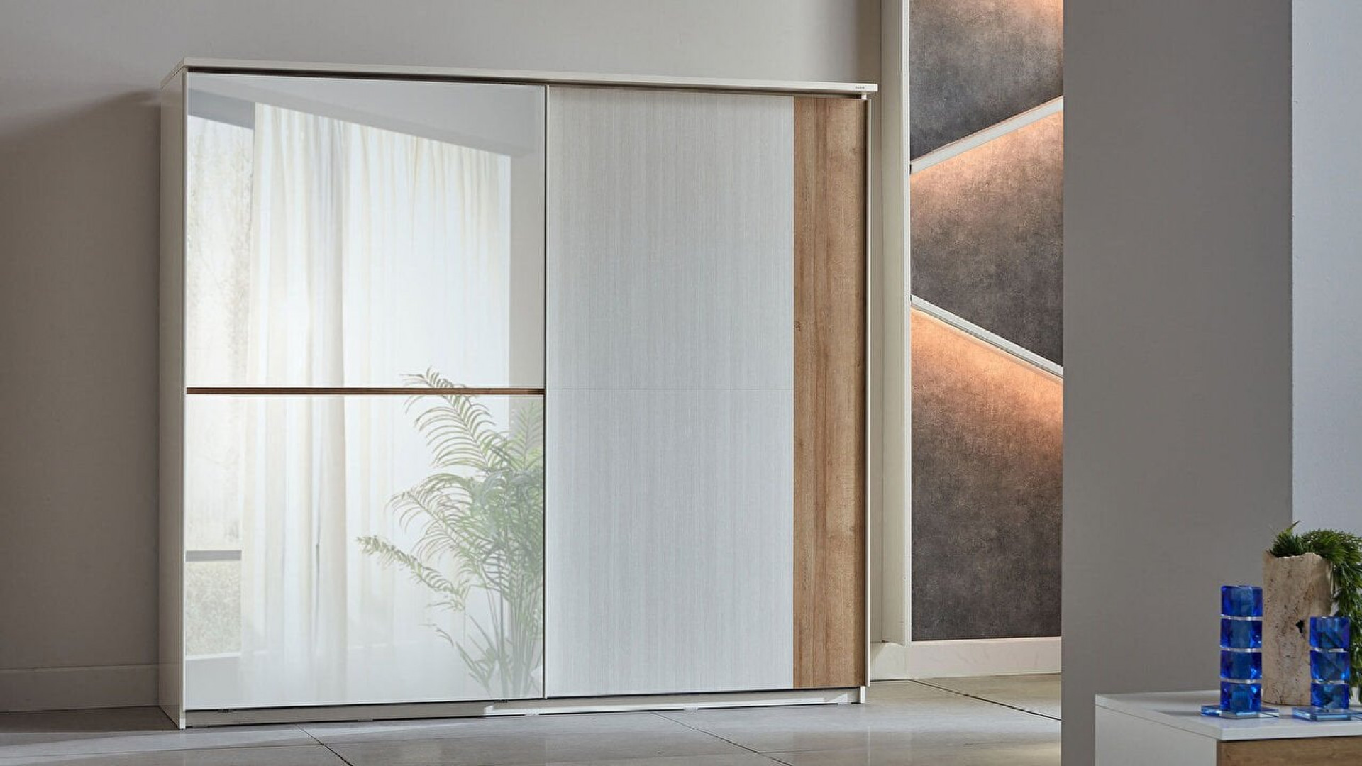 Pandora Schwebetürenschrank