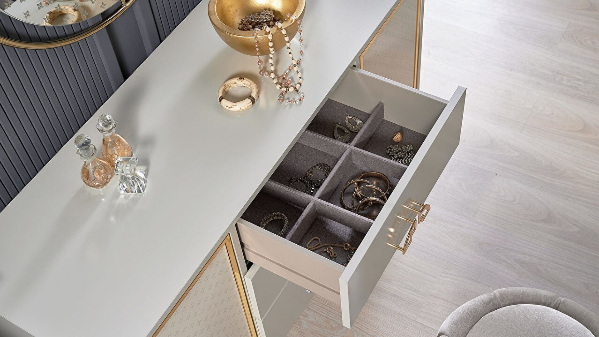 Valesco Schminktisch