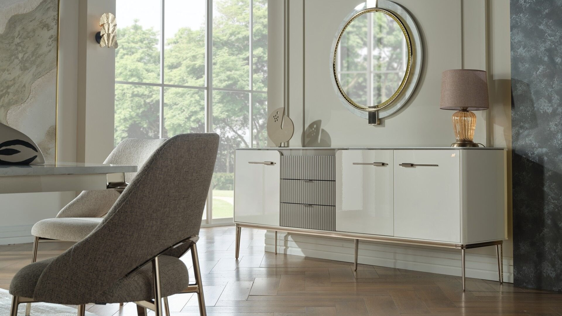 Lexus Sideboard