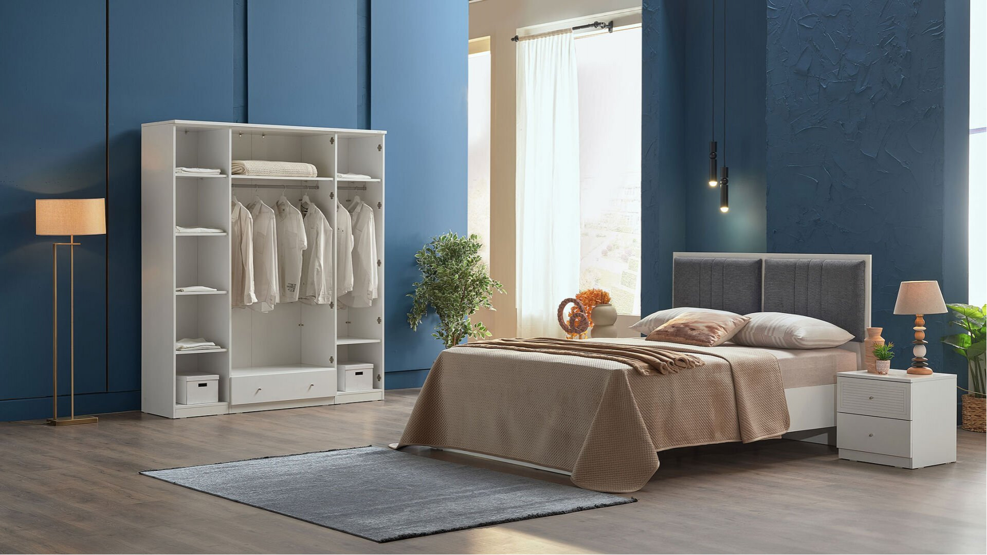 Majer 4-türiger Kleiderschrank