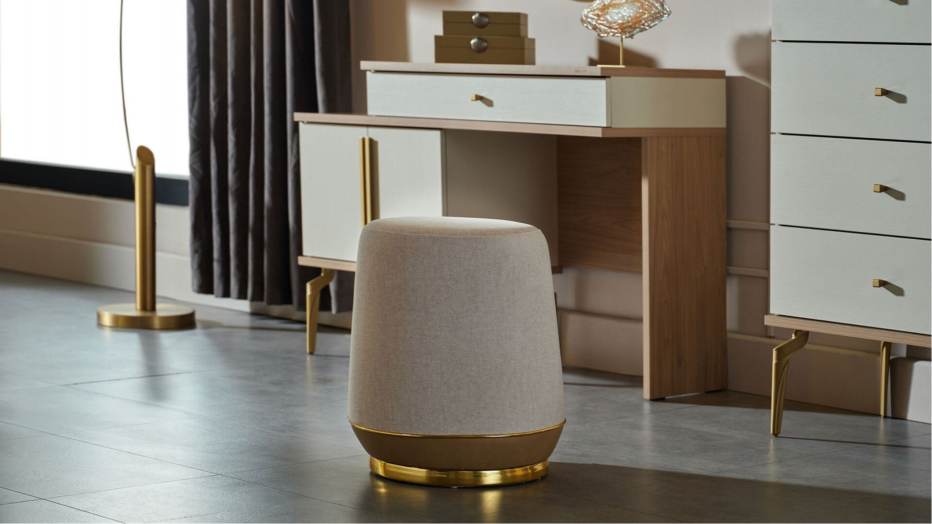 Montella Hocker