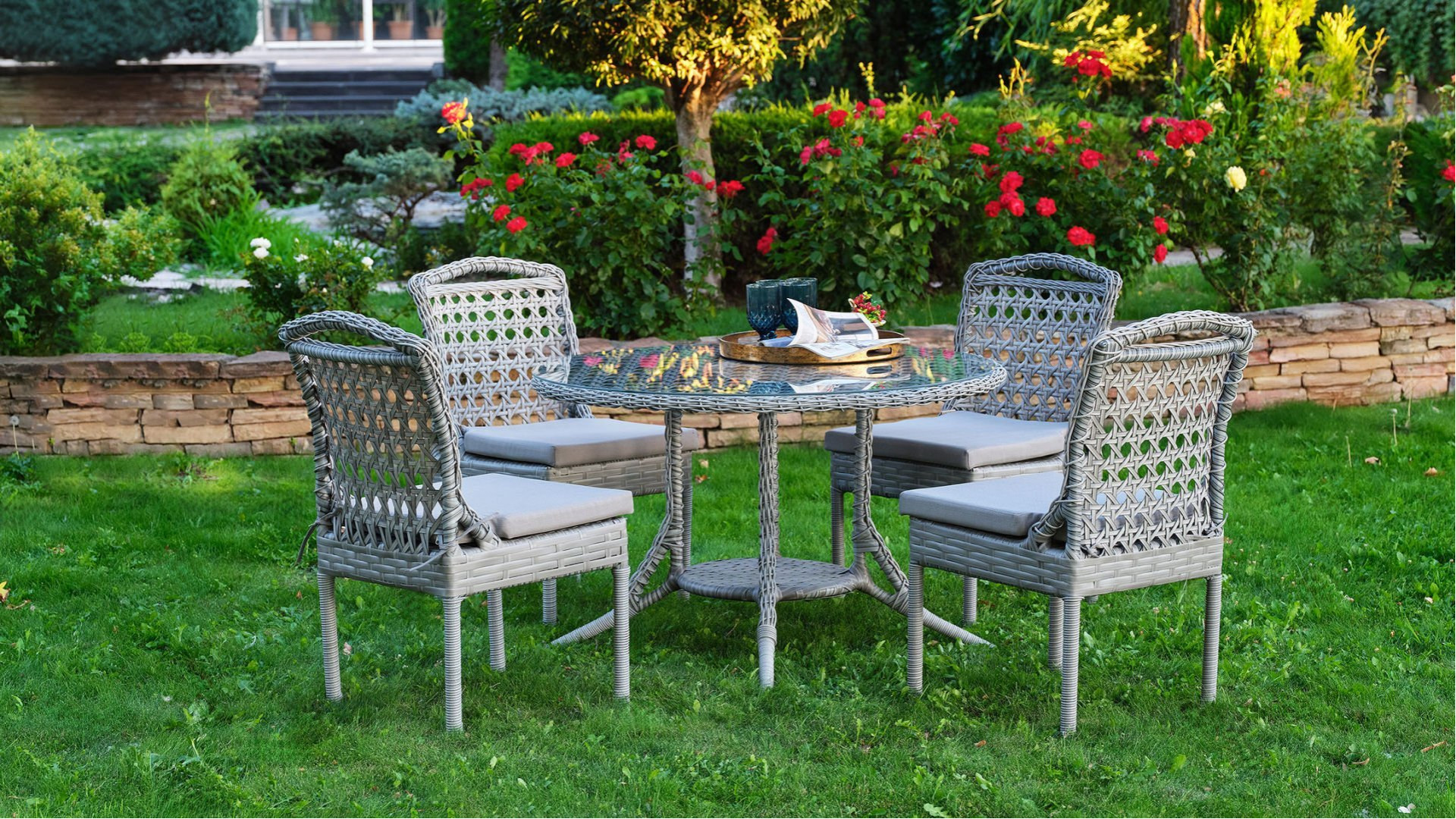 Pernilla Gartentischgruppe