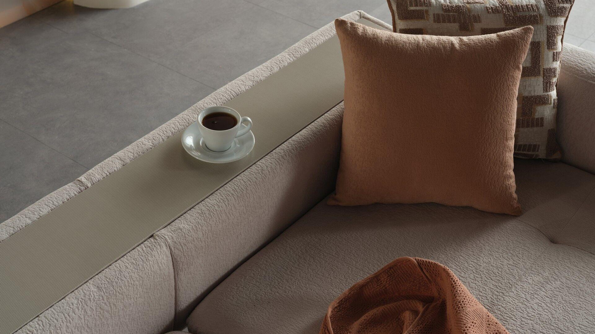 Briella Sofa
