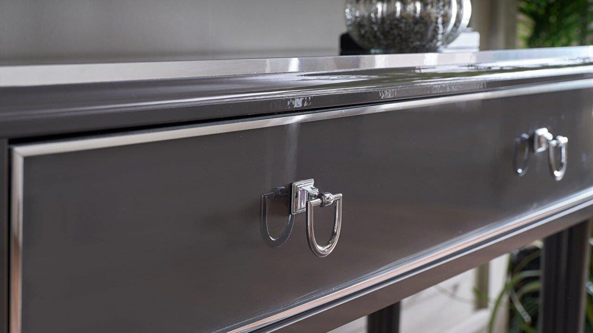 Gravita Schminktisch + Spiegel