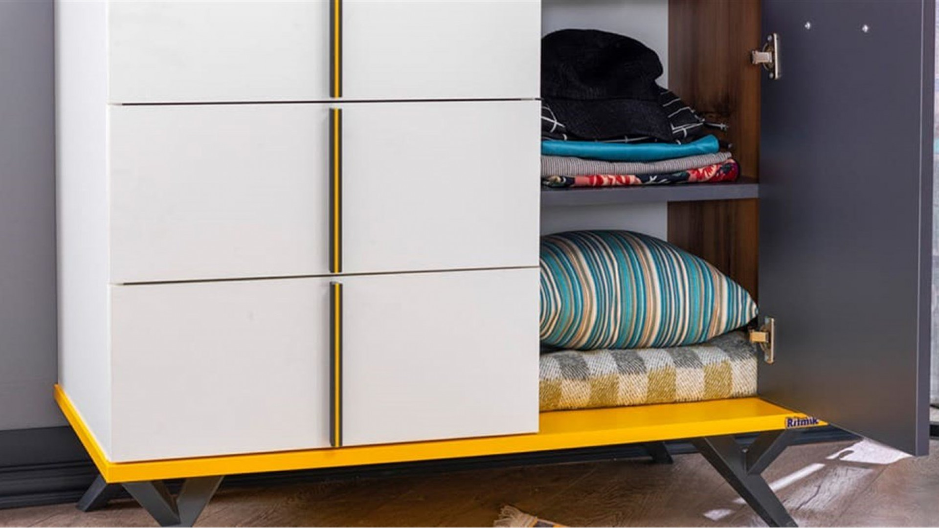 Halley Jugendzimmer Set