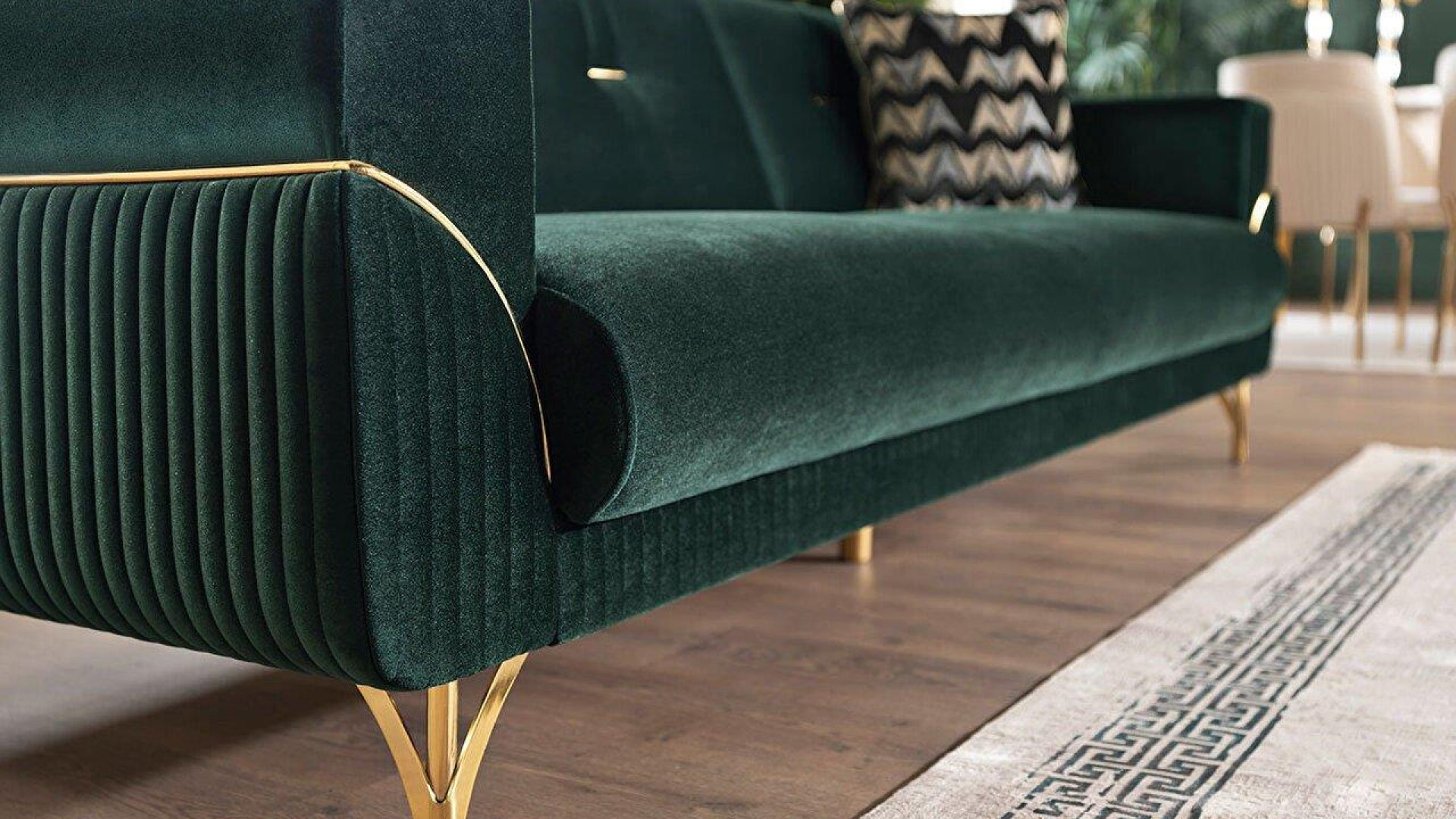 Serra Sofa