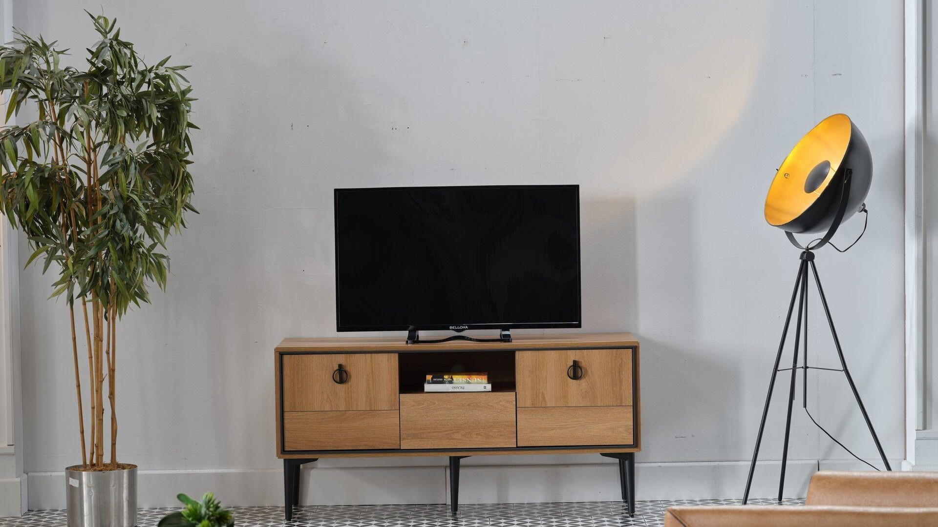 Vista TV Stand